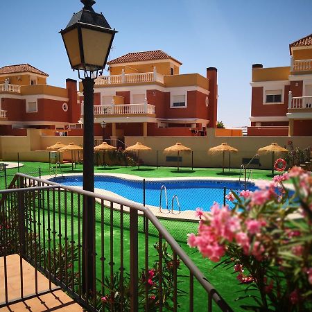 Apartamentos Playamar 滨海罗克塔斯 外观 照片