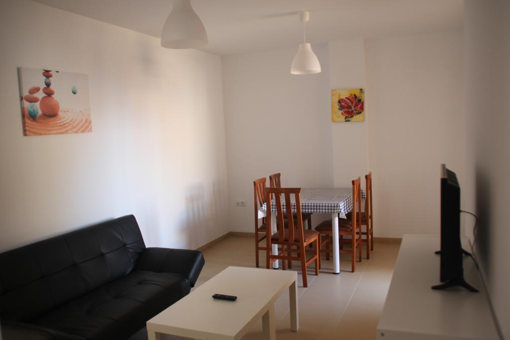 Apartamentos Playamar 滨海罗克塔斯 外观 照片