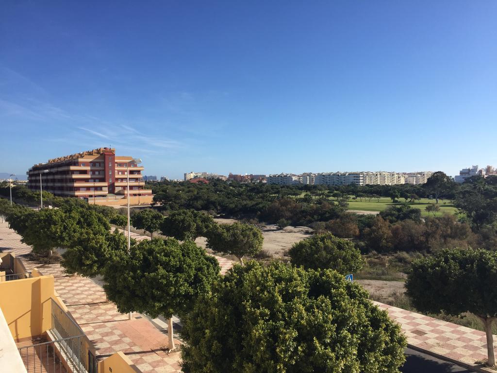 Apartamentos Playamar 滨海罗克塔斯 外观 照片